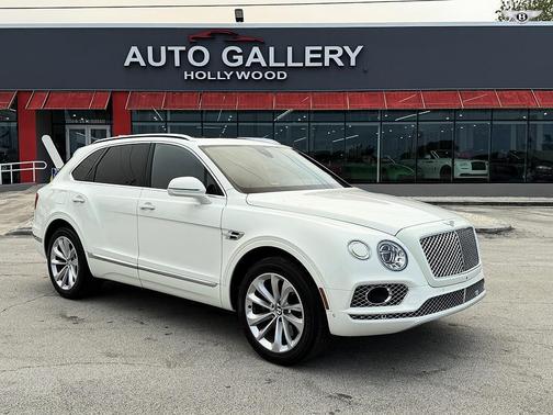 White 2017 Bentley Bentayga W12