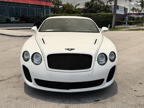 White 2010 Bentley Continental GT Base