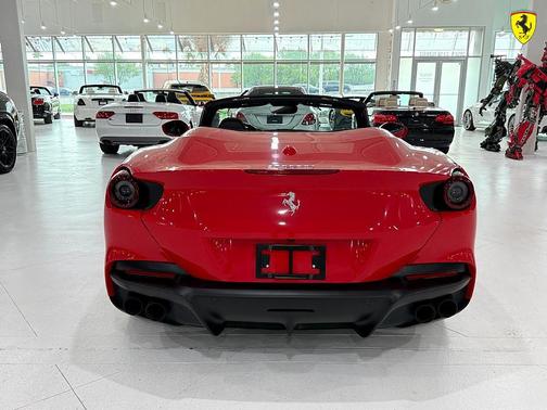 2023 Ferrari Portofino M Base