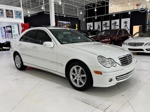2007 Mercedes-Benz C-Class Luxury 4MATIC