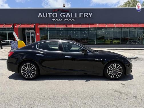 Black 2015 Maserati Ghibli Base
