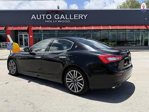 Black 2015 Maserati Ghibli Base