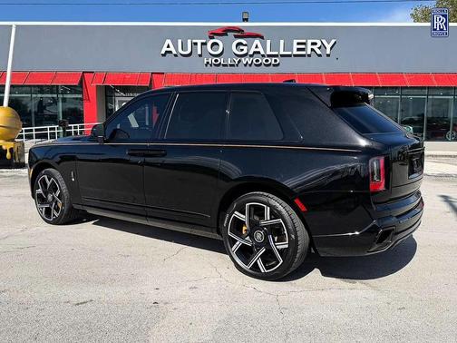 2025 Rolls-Royce Cullinan Black Badge