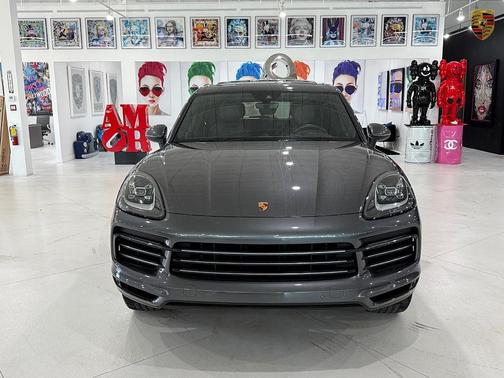 2022 Porsche Cayenne Cayenne