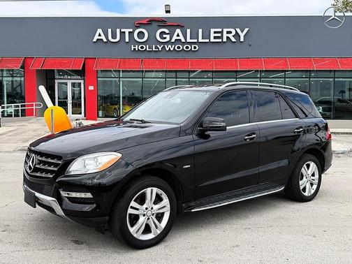 Black 2012 Mercedes-Benz M-Class 4MATIC