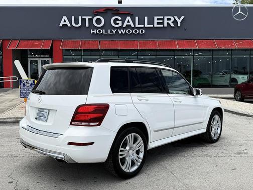 White 2013 Mercedes-Benz GLK-Class GLK 350
