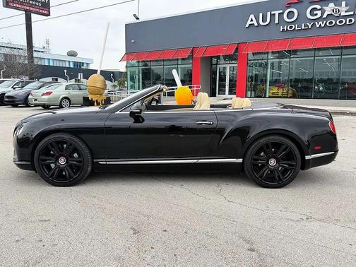 2013 Bentley Continental GTC V8