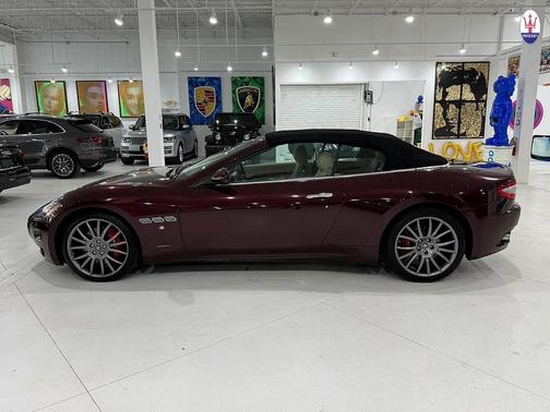 2015 Maserati GranTurismo Base