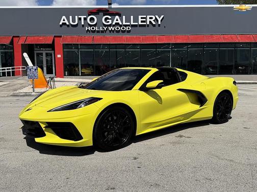 Accelerate Yellow Metallic 2023 Chevrolet Corvette Stingray w/1LT