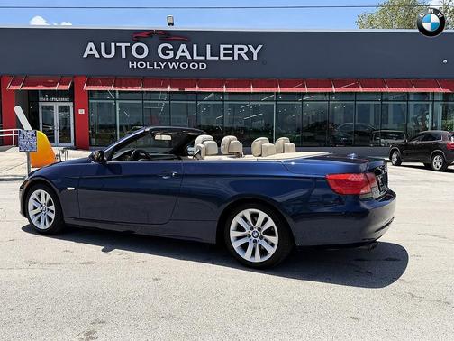 Blue 2012 BMW 328