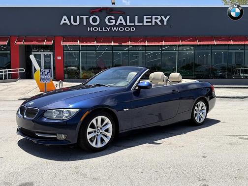 Blue 2012 BMW 328