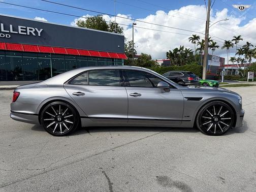 2020 Bentley Flying Spur W12