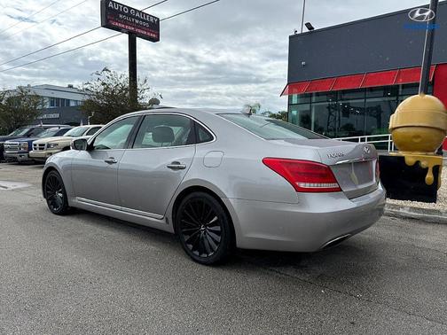 2014 Hyundai Equus Signature