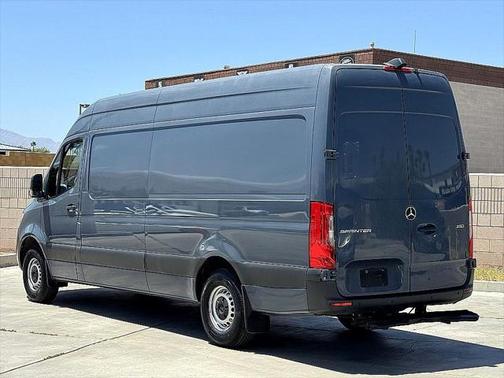 2019 Mercedes-Benz Sprinter 2500 High Roof