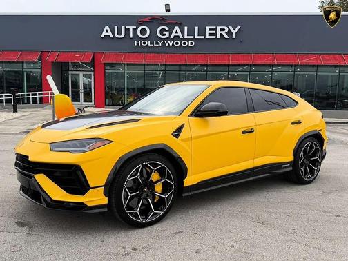 2024 Lamborghini Urus Performante