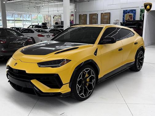 2024 Lamborghini Urus Performante