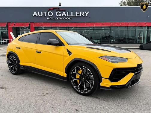 2024 Lamborghini Urus Performante