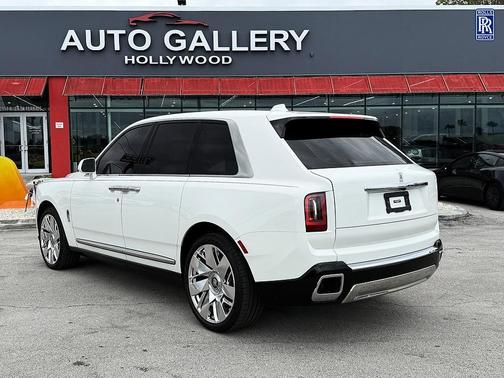 2026 Rolls-Royce Cullinan 