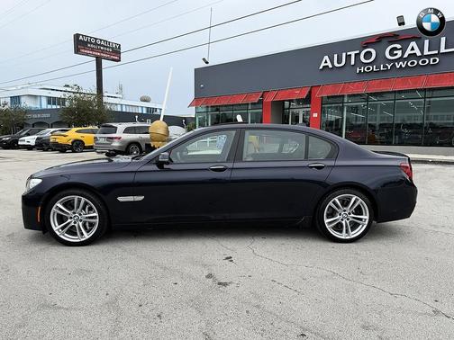 2013 BMW 750 iL