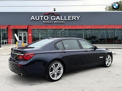 2013 BMW 750 iL