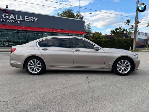 2018 BMW 740 34,000 MILES