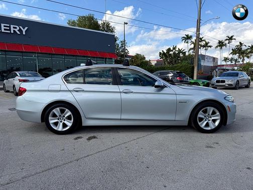 2014 BMW 528 528i