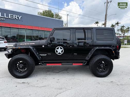 Black Clearcoat 2012 Jeep Wrangler Unlimited Rubicon