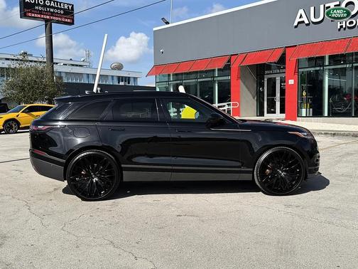 Black 2019 Land Rover Range Rover Velar P380 HSE R-Dynamic