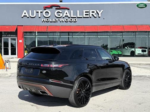 Black 2019 Land Rover Range Rover Velar P380 HSE R-Dynamic