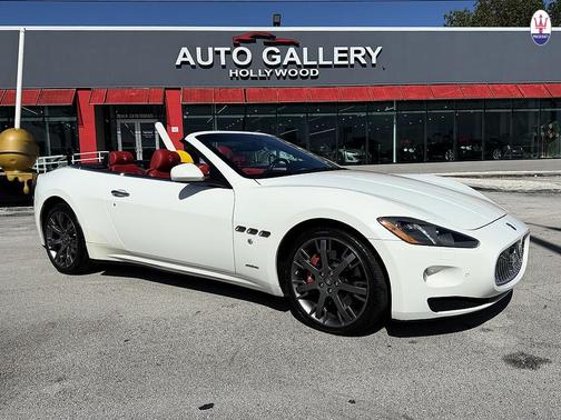 White 2016 Maserati GranTurismo Base