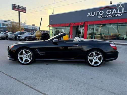 2013 Mercedes-Benz SL-Class 