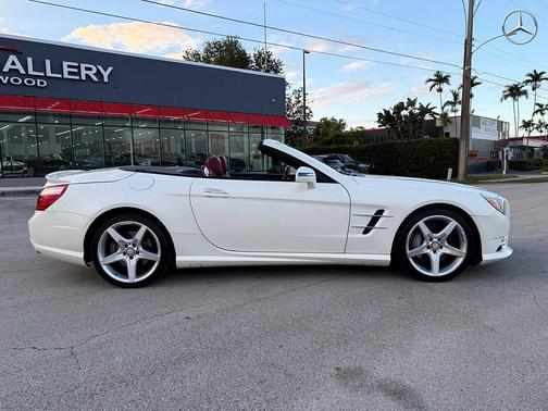2015 Mercedes-Benz SL-Class 