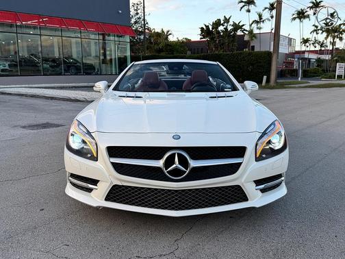 2015 Mercedes-Benz SL-Class 