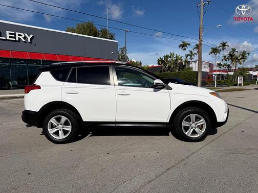 2013 Toyota RAV4 XLE