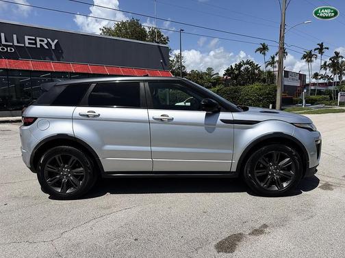 Indus Silver Metallic 2019 Land Rover Range Rover Evoque Landmark Edition