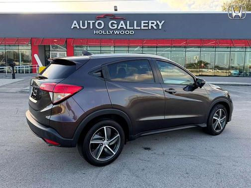 2021 Honda HR-V EX