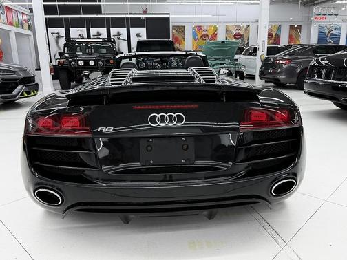 2011 Audi R8 5.2 quattro Spyder