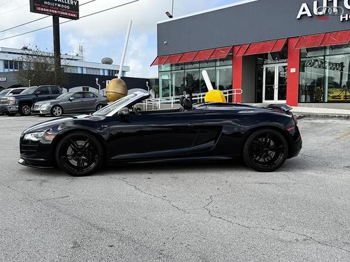 2011 Audi R8 5.2 quattro Spyder