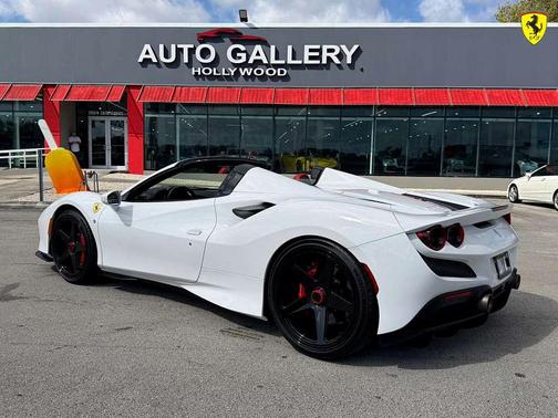 2022 Ferrari F8 Spider *CARBON FIBRE, HUGE MSRP