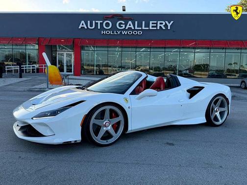 2022 Ferrari F8 Spider *CARBON FIBRE, HUGE MSRP