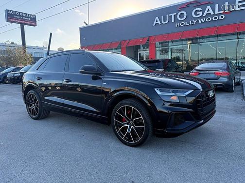 2020 Audi Q8 55 Premium Plus