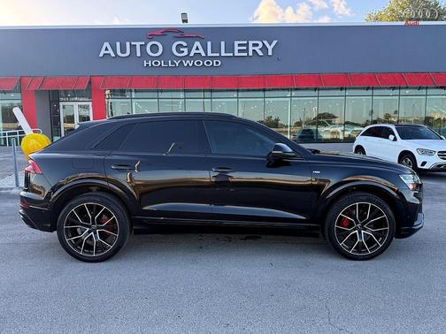 2020 Audi Q8 55 Premium Plus