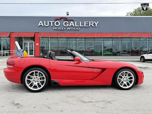 Viper Red Clearcoat/Black Soft Top 2003 Dodge Viper SRT10