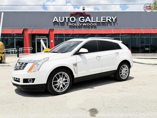 White 2013 Cadillac SRX Performance Collection