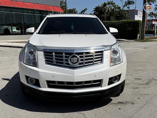 White 2013 Cadillac SRX Performance Collection