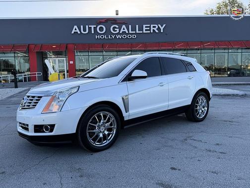 White 2013 Cadillac SRX Performance Collection