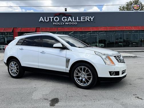 White 2013 Cadillac SRX Performance Collection