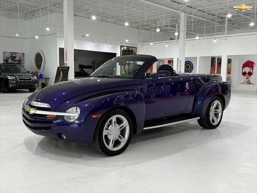2004 Chevrolet SSR LS