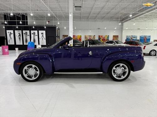 2004 Chevrolet SSR LS