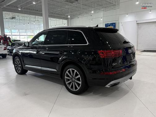 2017 Audi Q7 3.0T Premium